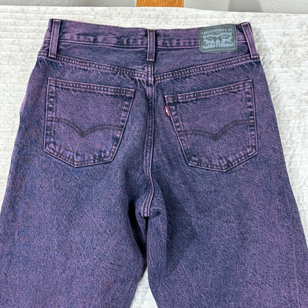 Levi's Straight Leg Jeans - Purple Wash - Picture 12 of 12